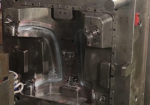 旭邦后保險(xiǎn)杠左右裝飾板模具